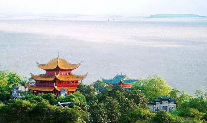勉力奮進(jìn)，砥礪前行——省政協(xié)委員北冰支招岳陽(yáng)文化旅游